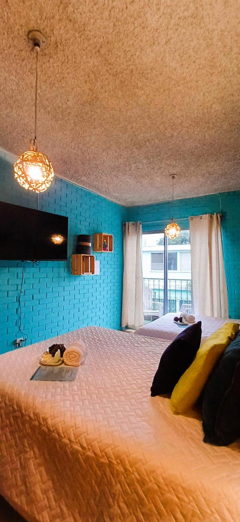 Hostal De Lucca Guatemala City Екстер'єр фото