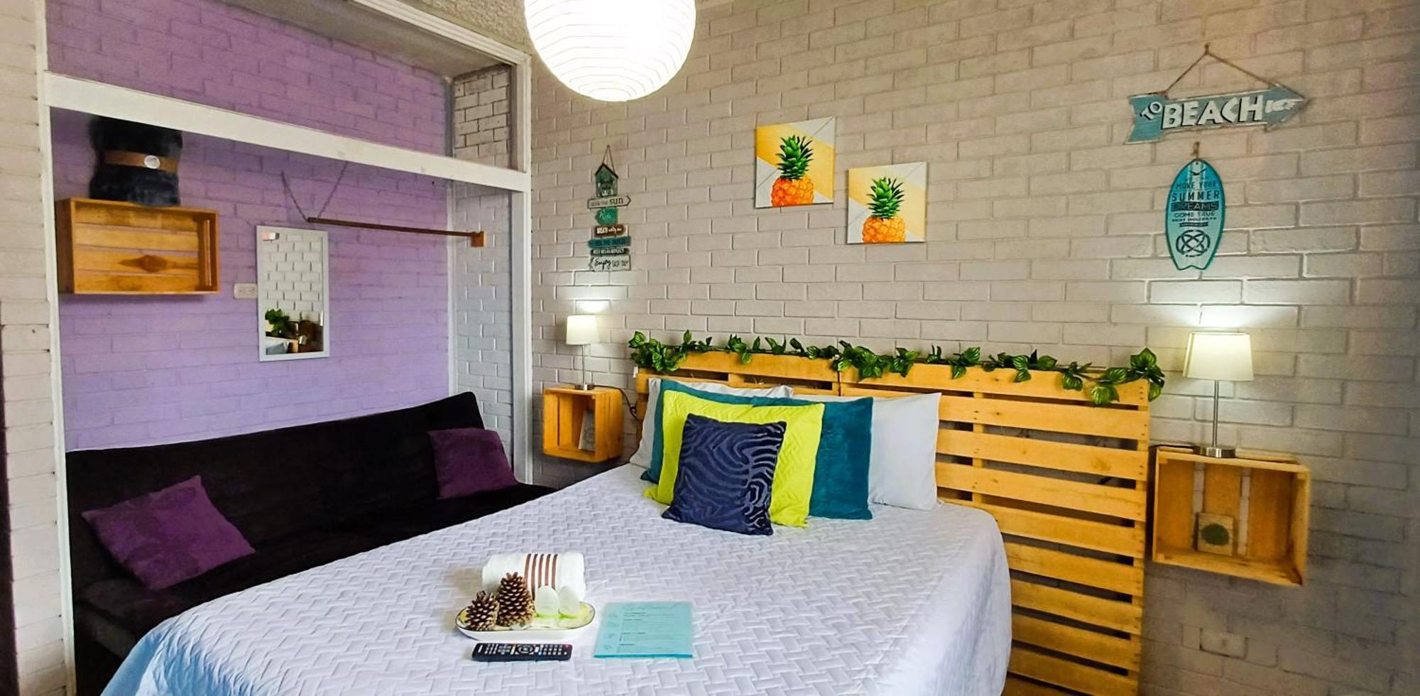 Hostal De Lucca Guatemala City Екстер'єр фото