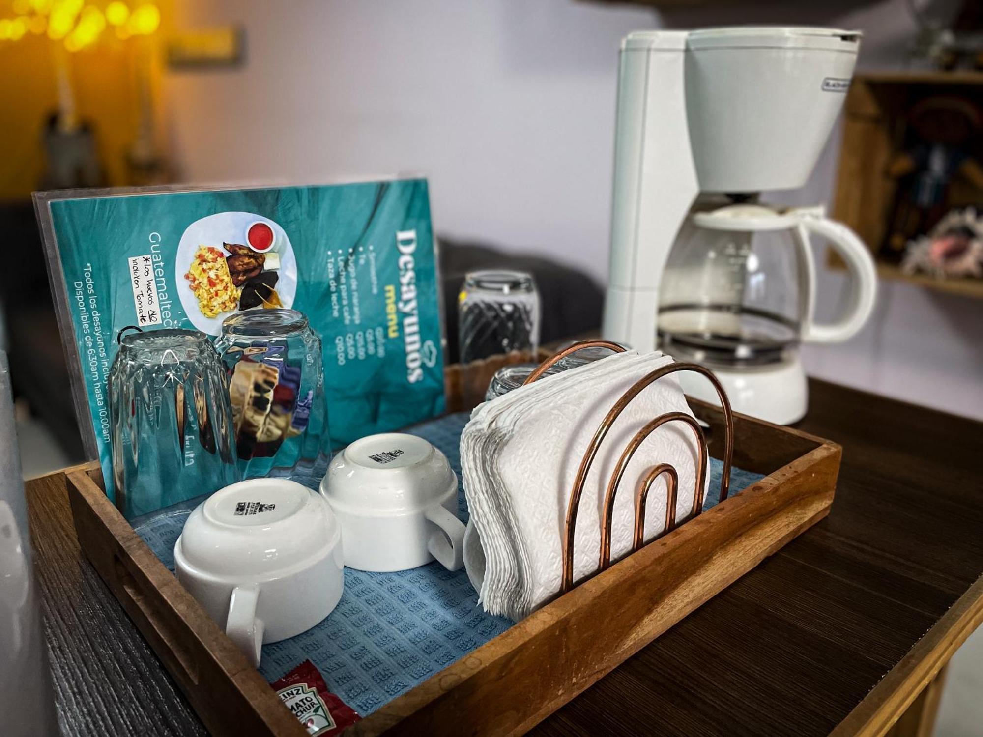 Hostal De Lucca Guatemala City Екстер'єр фото